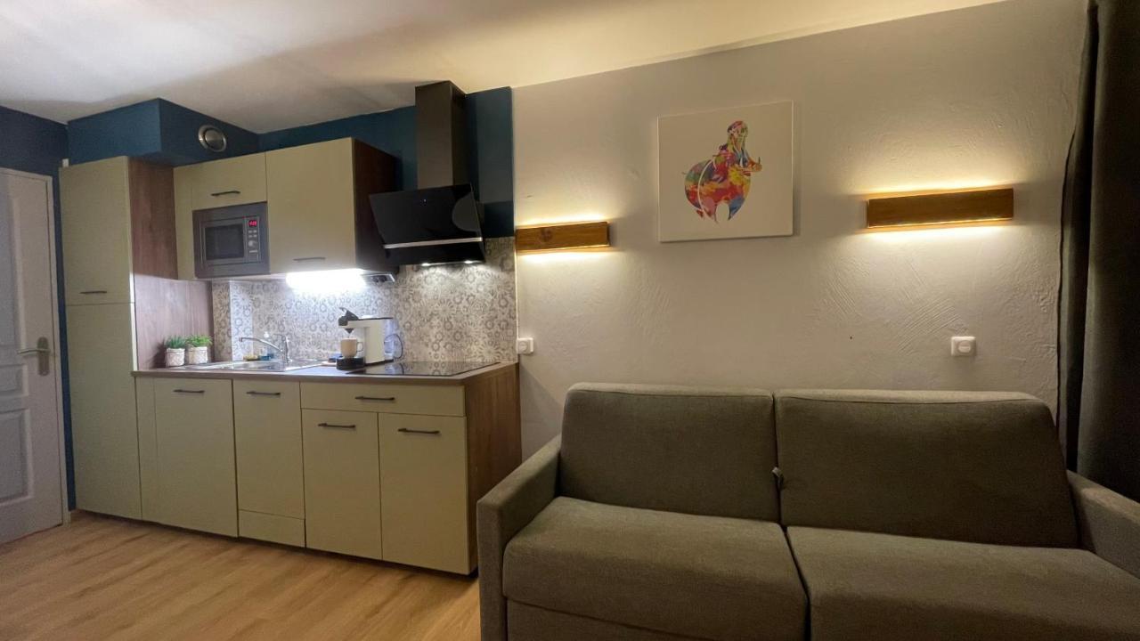 Studio Sur Le Domaine Du Golf De Pont Royal 말러모트 외부 사진