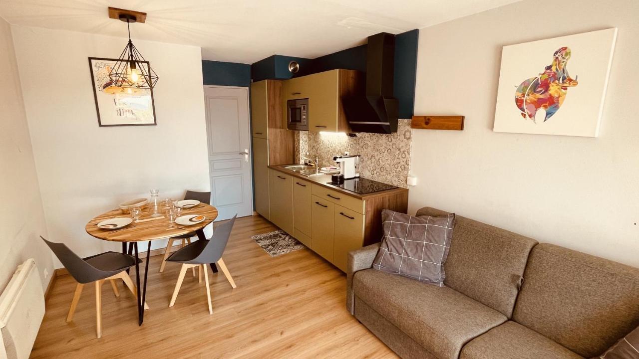 Studio Sur Le Domaine Du Golf De Pont Royal 말러모트 외부 사진